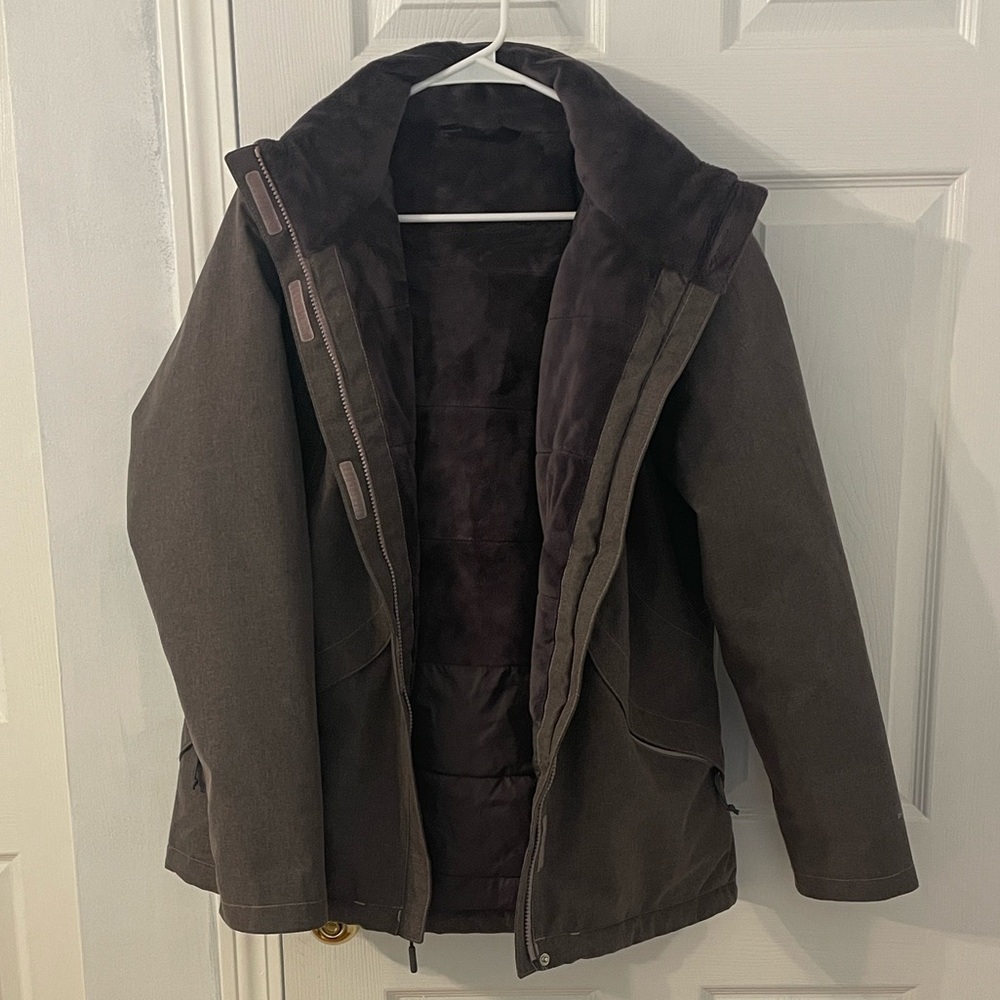 EUC The North Face Women’s Purple  Cold-Weather/Ski/Snowboard Jacket